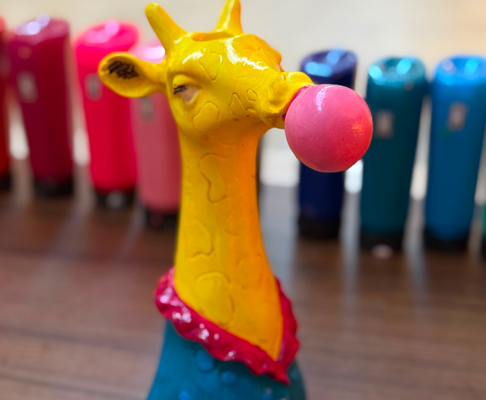 Figura pintada en COCOART Studio